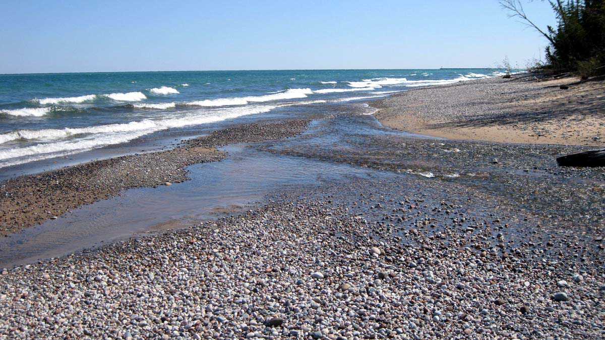 Second creek beach looking east May 10 2010.jpg